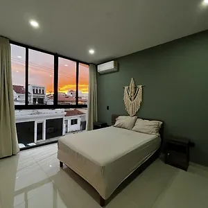 https://departamento-nuevo-con-alberca-y-estacionamiento.mazatlan-hotels.com